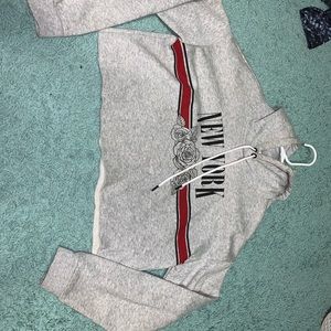 Cropped graphic hoodie